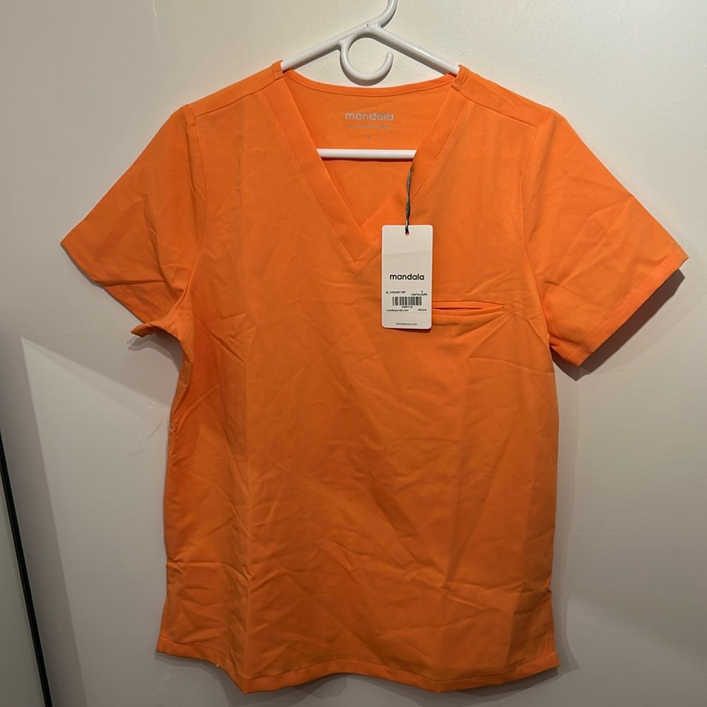 Mandala Women’s S Scrub/Joggers Set Shirt & Pants